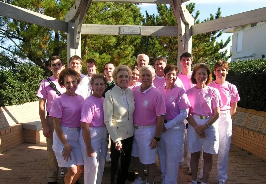 VBVRS volunteers wearing pink shirts for the Protection in Pink campaign
